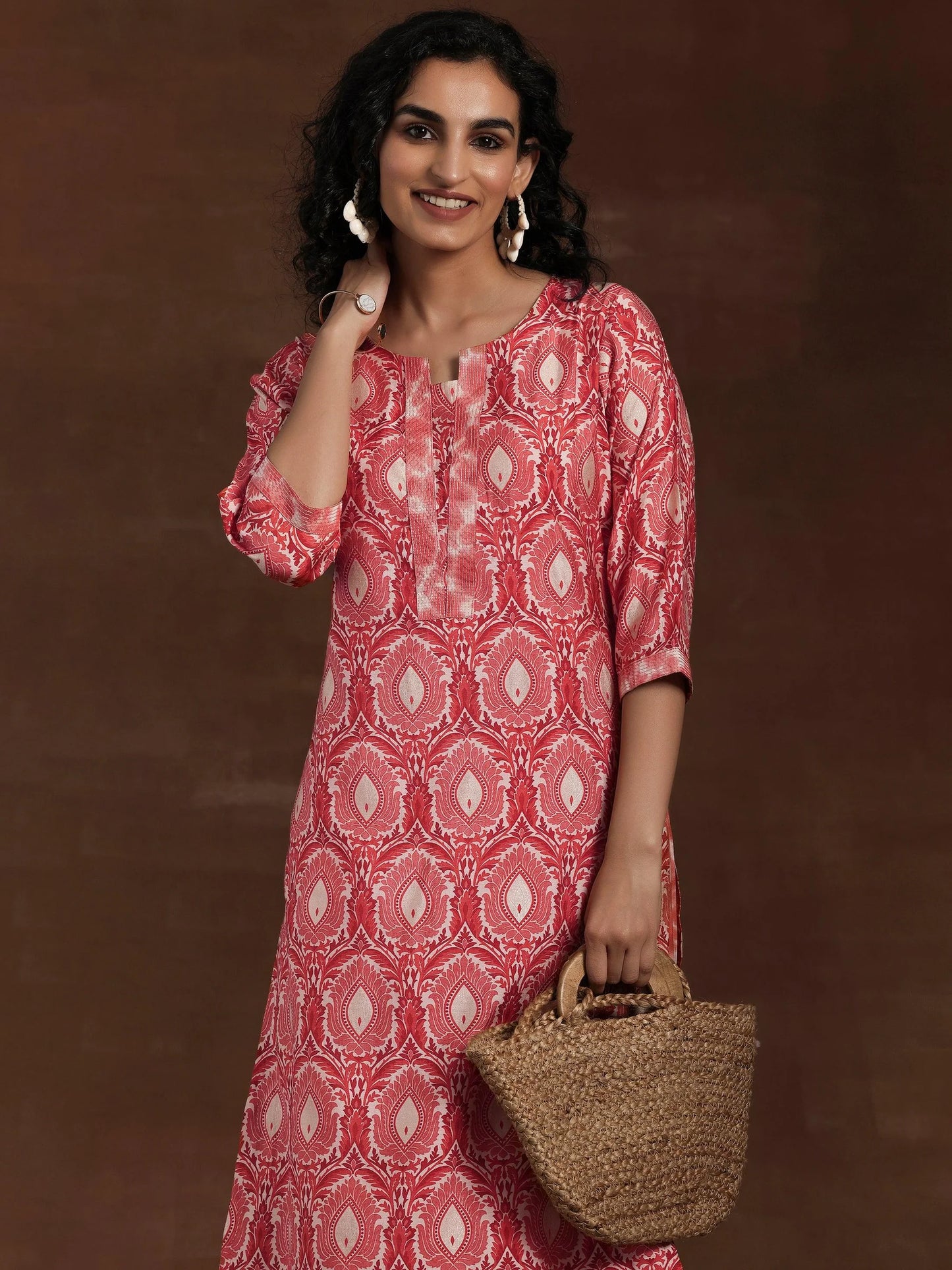 BHAYLI'S SILKEN PEACH PRINTED KURTA SET