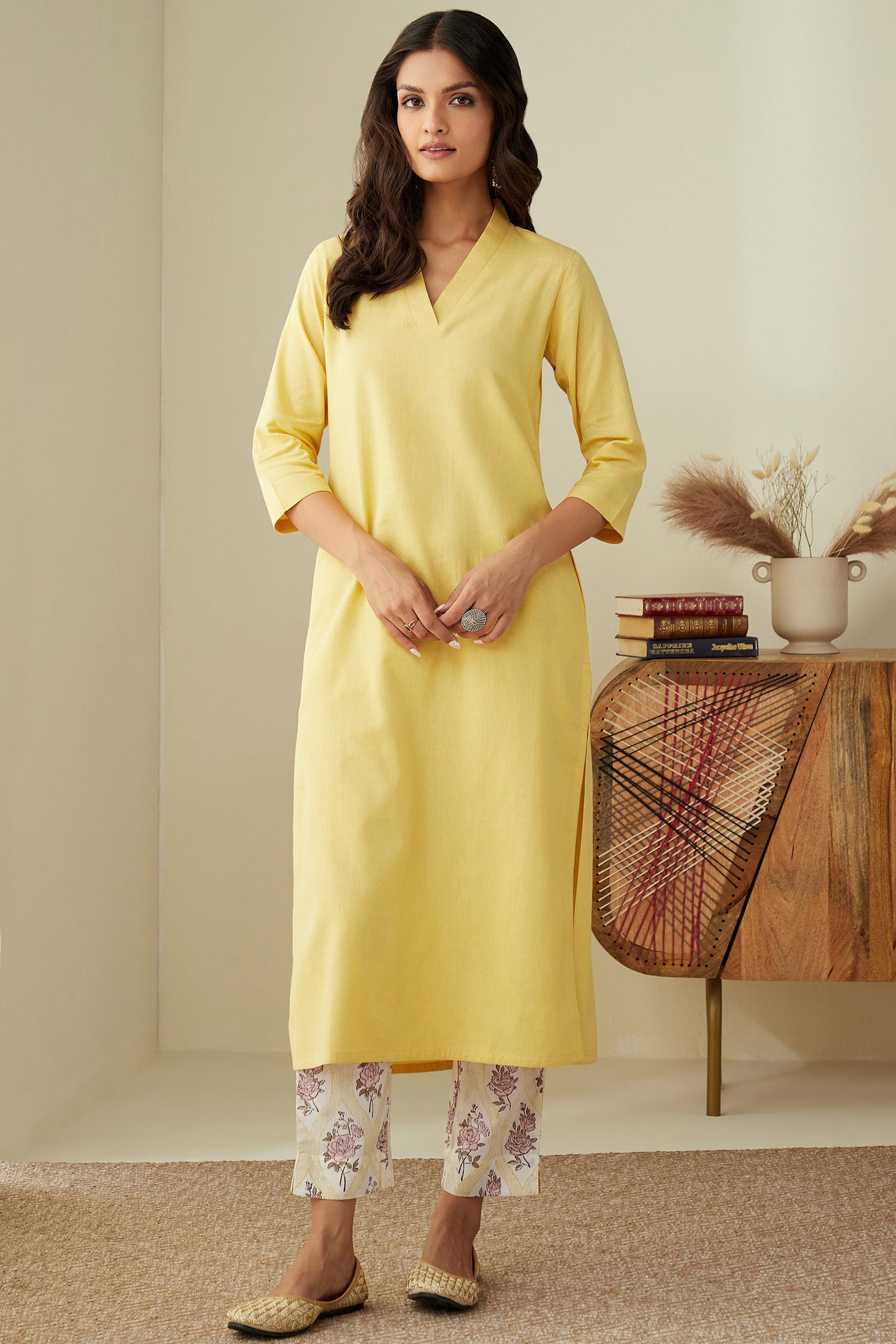 BHAYLI'S SUNLIT BREEZE COTTON FLAX KURTA